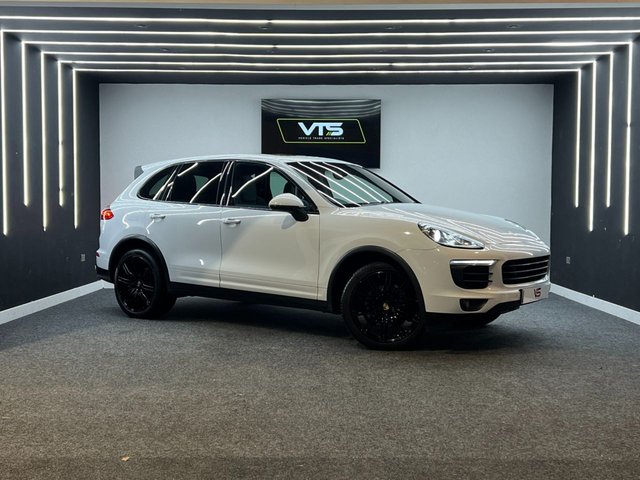2015 L Porsche Cayenne 3.0 D V6 TIPTRONIC S 5d 262 BHP