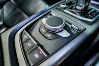 USED 2018 18 AUDI R8 5.2 SPYDER V10 QUATTRO 2d 533 BHP 