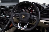 USED 2022 22 LAMBORGHINI URUS 4.0 V8 5d AUTO 641 BHP ESTATE