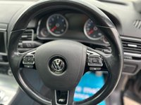 USED 2016 16 VOLKSWAGEN TOUAREG 3.0 V6 R-LINE TDI BLUEMOTION TECHNOLOGY 5d 259 BHP SATNAV-ELEC MEMORY SEATS-PDC