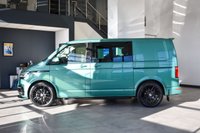 USED 2022 72 VOLKSWAGEN TRANSPORTER T6.1 T32 2.0 TDI 150PS DSG HIGHLINE KOMBI SWB WESTBOURNE EDITION Huge Spec, Rare Colour