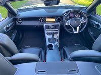 USED 2012 12 MERCEDES-BENZ SLK 5.5 SLK55 AMG 2d 421 BHP 