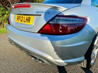 USED 2012 12 MERCEDES-BENZ SLK 5.5 SLK55 AMG 2d 421 BHP 