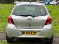USED 2009 09 TOYOTA YARIS 1.3 SR VVT-I 3d 99 BHP 