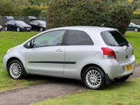 USED 2009 09 TOYOTA YARIS 1.3 SR VVT-I 3d 99 BHP 