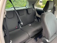 USED 2009 09 TOYOTA YARIS 1.3 SR VVT-I 3d 99 BHP 