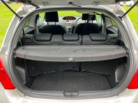 USED 2009 09 TOYOTA YARIS 1.3 SR VVT-I 3d 99 BHP 