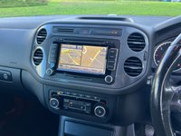 USED 2013 13 VOLKSWAGEN TIGUAN 2.0 SE TDI BLUEMOTION TECHNOLOGY 5d 138 BHP 