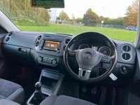 USED 2013 13 VOLKSWAGEN TIGUAN 2.0 SE TDI BLUEMOTION TECHNOLOGY 5d 138 BHP 
