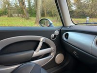 USED 2006 06 MINI HATCH COOPER 1.6 COOPER 3d 114 BHP 