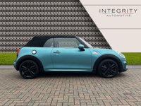 USED 2018 18 MINI CONVERTIBLE 2.0 COOPER S 2d 190 BHP BLUETOOTH HANDSFREE - JCW SPORTS PACK - JCW SPORTS STEERING WHEEL - 17" GLOSS BLACK TRACK SPOKE ALLOYS - CRUISE CONTROL - USB INTERFACE - BLUETOOTH AUDIO