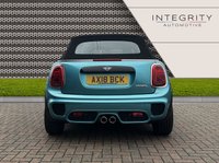 USED 2018 18 MINI CONVERTIBLE 2.0 COOPER S 2d 190 BHP BLUETOOTH HANDSFREE - JCW SPORTS PACK - JCW SPORTS STEERING WHEEL - 17" GLOSS BLACK TRACK SPOKE ALLOYS - CRUISE CONTROL - USB INTERFACE - BLUETOOTH AUDIO