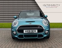 USED 2018 18 MINI CONVERTIBLE 2.0 COOPER S 2d 190 BHP BLUETOOTH HANDSFREE - JCW SPORTS PACK - JCW SPORTS STEERING WHEEL - 17" GLOSS BLACK TRACK SPOKE ALLOYS - CRUISE CONTROL - USB INTERFACE - BLUETOOTH AUDIO