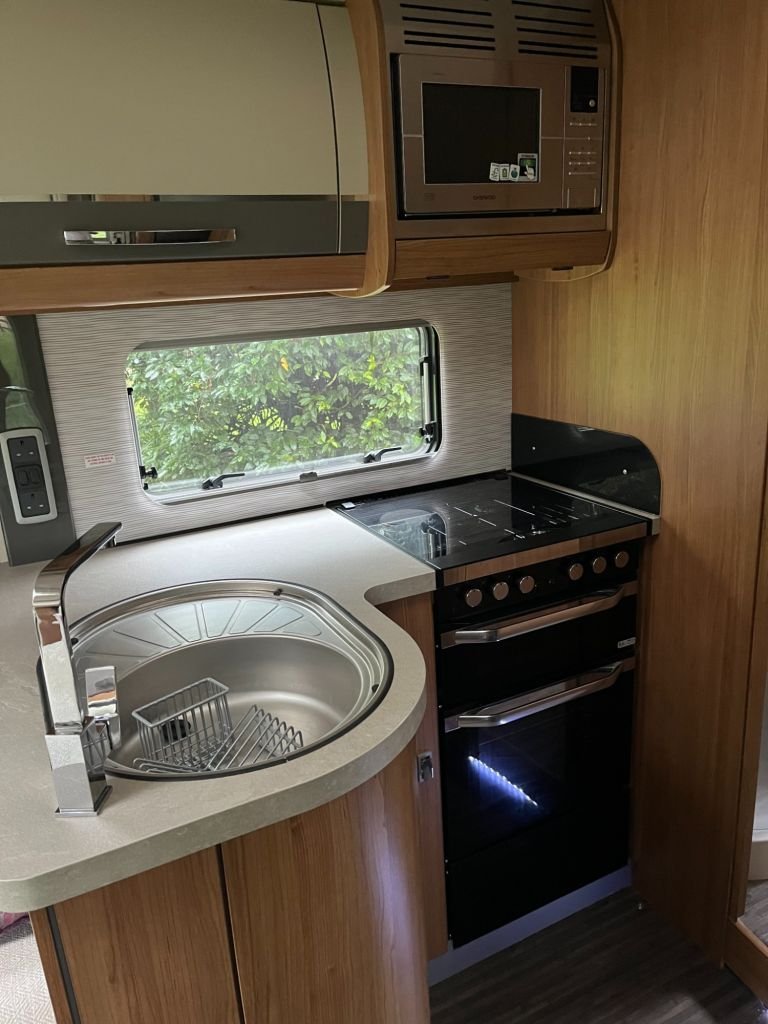 2018 AutoTrail Delaware S 2.3 £66,995