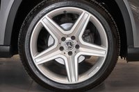USED 2017 17 MERCEDES-BENZ GLA-CLASS 2.1 GLA 200 D 4MATIC AMG LINE PREMIUM PLUS 5d 134 BHP +FREE NATIONWIDE DELIVERY+