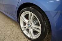 USED 2018 18 BMW 3 SERIES 2.0 320I M SPORT TOURING 5d 181 BHP FITTED WITH FACTORY EXTRAS AND IN THE STUNNING ESTORIL BLUE