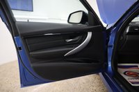 USED 2018 18 BMW 3 SERIES 2.0 320I M SPORT TOURING 5d 181 BHP FITTED WITH FACTORY EXTRAS AND IN THE STUNNING ESTORIL BLUE