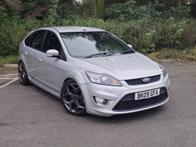 2009 09 Ford Focus 2.5 ST-3 5d 260 BHP