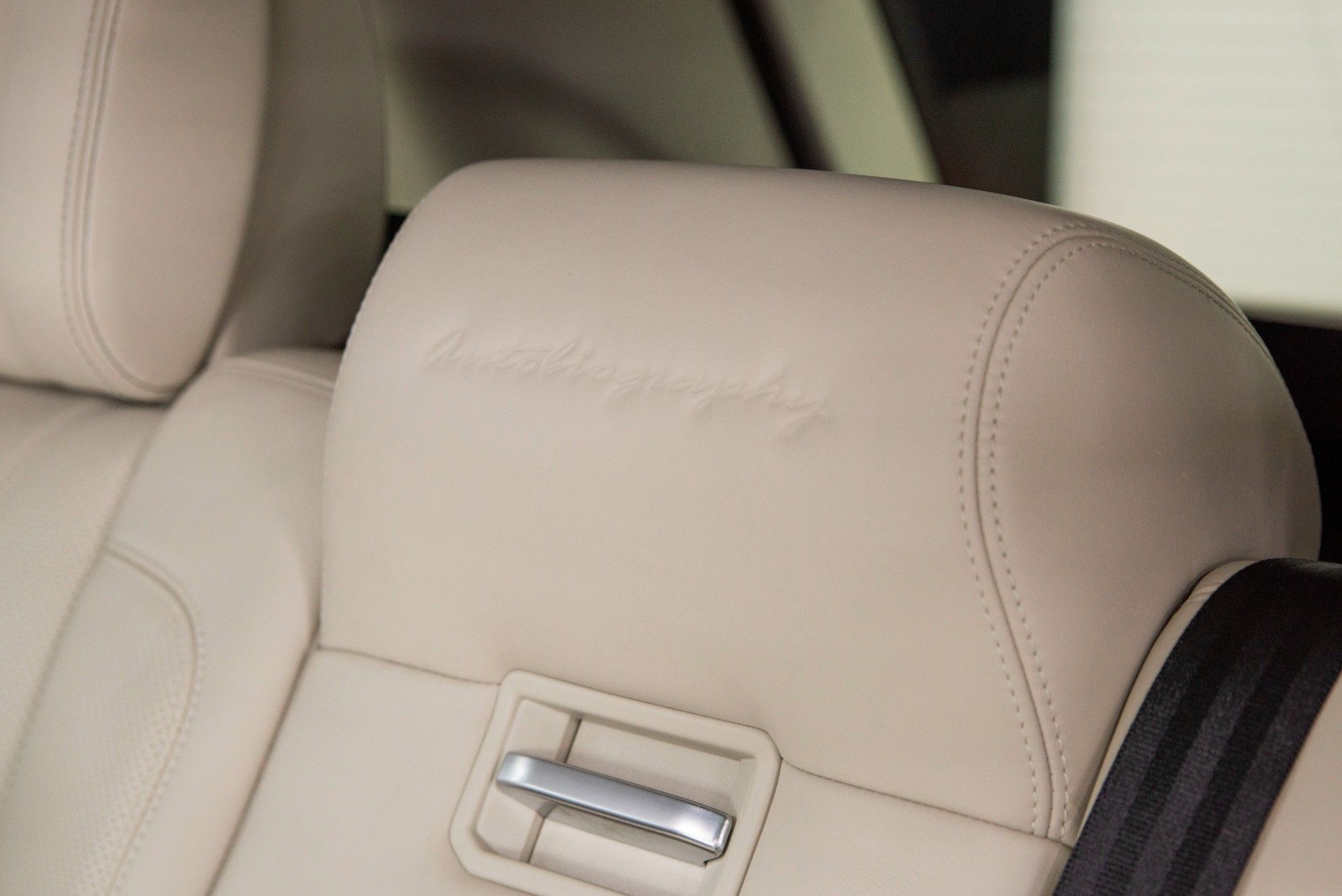 USED 2016 16 LAND ROVER RANGE ROVER 4.4 SDV8 AUTOBIOGRAPHY 