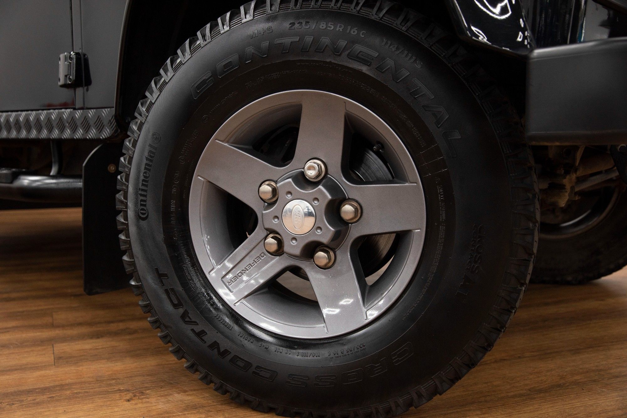 USED 2014 13 LAND ROVER DEFENDER 90 COUNTY STATION WAGON 