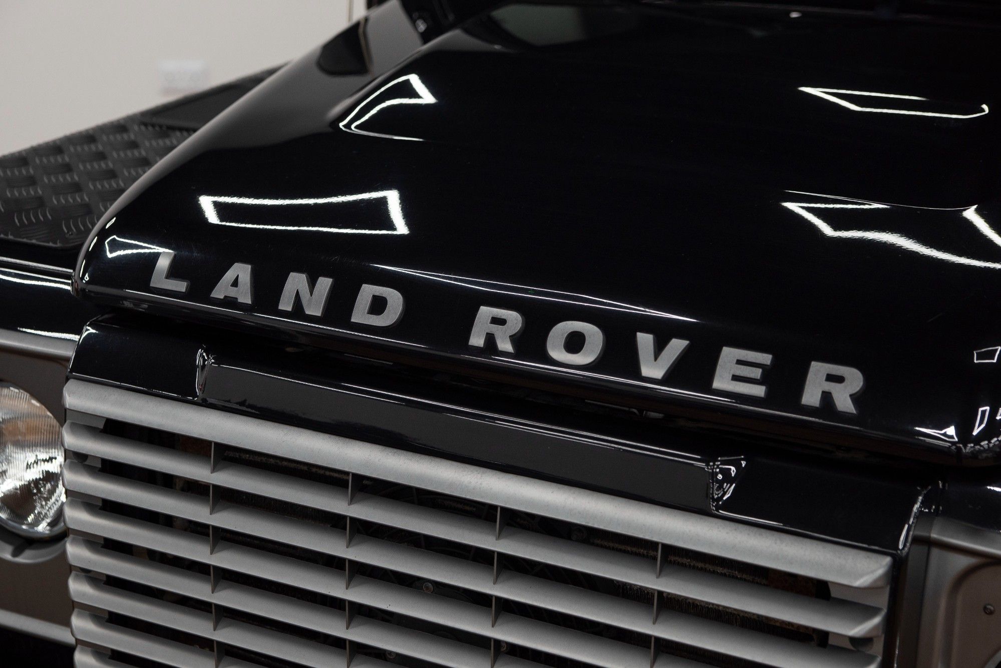 USED 2014 13 LAND ROVER DEFENDER 90 COUNTY STATION WAGON 