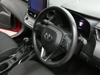 USED 2020 20 TOYOTA COROLLA 2.0 DESIGN 5d 181 BHP SAT NAV REAR VIEW CAMERA HEATED SEATS 1 OWNER TOYOTA WARRANTY MARCH 2030
