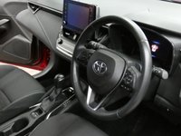 USED 2020 20 TOYOTA COROLLA 2.0 DESIGN 5d 181 BHP SAT NAV REAR VIEW CAMERA HEATED SEATS 1 OWNER TOYOTA WARRANTY MARCH 2030