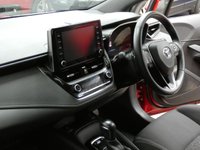 USED 2020 20 TOYOTA COROLLA 2.0 DESIGN 5d 181 BHP SAT NAV REAR VIEW CAMERA HEATED SEATS 1 OWNER TOYOTA WARRANTY MARCH 2030