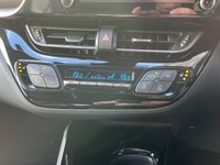 USED 2020 70 TOYOTA CHR 1.8 EXCEL 5d 121 BHP 1 PRIVATE OWNER FULL DEALER HISTORY