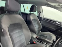 USED 2013 63 VOLKSWAGEN GOLF 2.0 GT TDI BLUEMOTION TECHNOLOGY 5d 148 BHP 