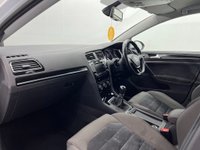 USED 2013 63 VOLKSWAGEN GOLF 2.0 GT TDI BLUEMOTION TECHNOLOGY 5d 148 BHP 
