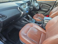 USED 2012 61 HYUNDAI IX35 2.0L PREMIUM CRDI 4WD 5d AUTO 181 BHP HYUNDAI IX35 2.0L PREMIUM CRDI 4WD 5d AUTO 181 BHP