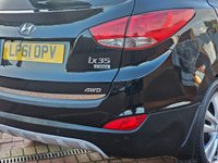 USED 2012 61 HYUNDAI IX35 2.0L PREMIUM CRDI 4WD 5d AUTO 181 BHP HYUNDAI IX35 2.0L PREMIUM CRDI 4WD 5d AUTO 181 BHP