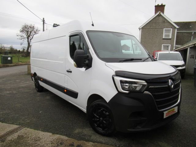 View our Renault Master 2.3 LM35 BUSINESS ENERGY DCI 150 BHP LWB