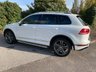 USED 2017 17 VOLKSWAGEN TOUAREG 3.0 V6 R-LINE PLUS TDI BLUEMOTION TECHNOLOGY 5d 259 BHP 