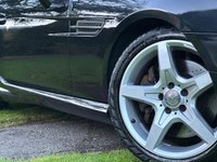 USED 2011 61 MERCEDES-BENZ SLK 1.8 SLK200 BLUEEFFICIENCY AMG SPORT ED125 2d 184 BHP 