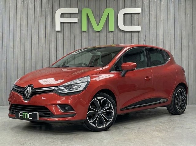 View our Renault Clio 1.5 DYNAMIQUE S NAV DCI 5d 89 BHP **Stunning Example - 60 MPG**