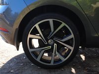 USED 2018 18 VOLKSWAGEN GOLF 1.6 SE NAVIGATION TDI BLUEMOTION TECHNOLOGY 5d 114 BHP www.suffolkcarcentre.co.uk - Located at Ilketshall