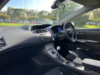 USED 2010 10 VOLKSWAGEN SCIROCCO 2.0 GT TDI DSG 2d 170 BHP 