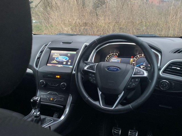 View our FORD S-MAX