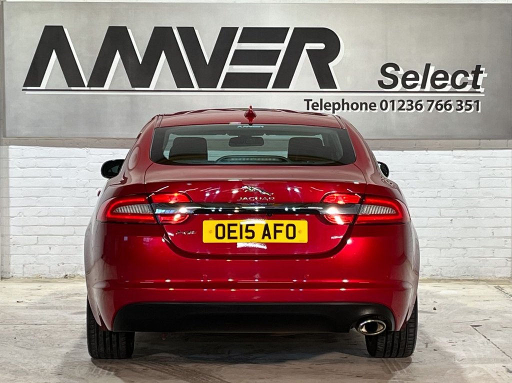 USED 2015 15 JAGUAR XF 2.2 D PORTFOLIO 4d 200 BHP 