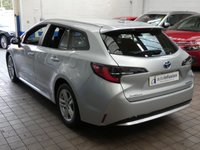 USED 2021 71 TOYOTA COROLLA 1.8 ICON TECH 5d 121 BHP SAT NAV HEATED SEATS REAR VIEW CAMERA PARKING SENSORS 1 OWNER TOYOTA WARRANTY TILL DEC 2031