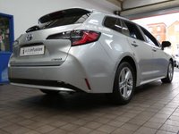 USED 2021 71 TOYOTA COROLLA 1.8 ICON TECH 5d 121 BHP SAT NAV HEATED SEATS REAR VIEW CAMERA PARKING SENSORS 1 OWNER TOYOTA WARRANTY TILL DEC 2031