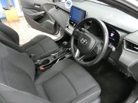 USED 2021 71 TOYOTA COROLLA 1.8 ICON TECH 5d 121 BHP SAT NAV HEATED SEATS REAR VIEW CAMERA PARKING SENSORS 1 OWNER TOYOTA WARRANTY TILL DEC 2031