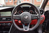 USED 2020 70 ALFA ROMEO GIULIA 2.0 TB VELOCE 4d 277 BHP 1 OWNER / RED LEATHER / 19"
