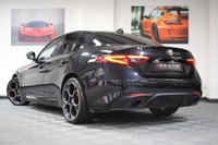 USED 2020 70 ALFA ROMEO GIULIA 2.0 TB VELOCE 4d 277 BHP 1 OWNER / RED LEATHER / 19"