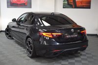 USED 2020 70 ALFA ROMEO GIULIA 2.0 TB VELOCE 4d 277 BHP 1 OWNER / RED LEATHER / 19"
