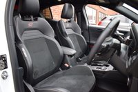 USED 2022 71 FORD FOCUS 2.3 ST 5d 277 BHP PAN ROOF / PERF PACK / HUD