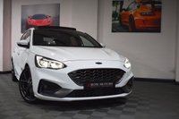 USED 2022 71 FORD FOCUS 2.3 ST 5d 277 BHP PAN ROOF / PERF PACK / HUD