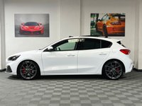 USED 2022 71 FORD FOCUS 2.3 ST 5d 277 BHP PAN ROOF / PERF PACK / HUD